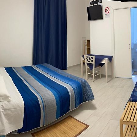 B&B Del Corso - Affittacamere จูเลียโนวา ภายนอก รูปภาพ