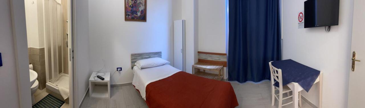 B&B Del Corso - Affittacamere จูเลียโนวา ภายนอก รูปภาพ