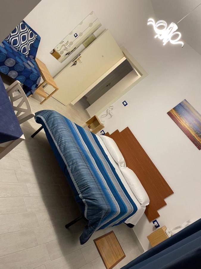 B&B Del Corso - Affittacamere จูเลียโนวา ภายนอก รูปภาพ
