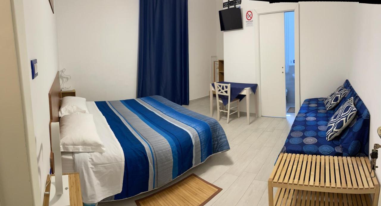 B&B Del Corso - Affittacamere จูเลียโนวา ภายนอก รูปภาพ